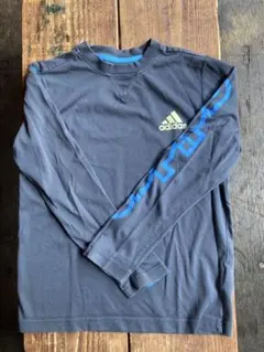 adidas tシャツ ウェア