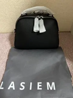 LASIEM ショルダーバッグ ブラック×シルバー金具のサムネイル