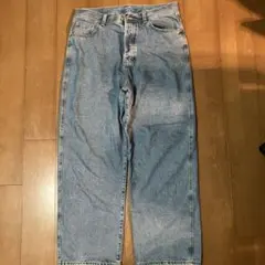 ZARA ライトブルー ストレートレッグデニム