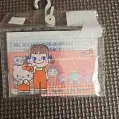 Sanrio characters × PEKO カードクリアケース　ペコちゃん