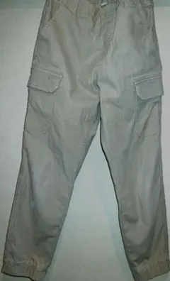 UNIQLO　BOYSカーゴジョガーアングルパンツ150