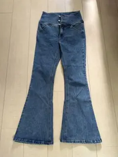 WEGO ブーツカットデニム　ハイウェスト