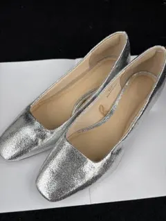 シルバー メタリック スクエアトゥパンプス