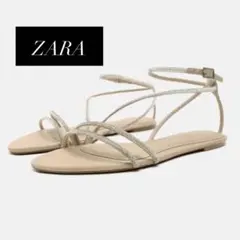 激安‼️【新品未使用】ZARA ラインストーン フラットサンダル ベージュ 36のサムネイル