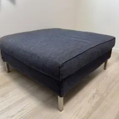 eilersen ACTUS オットマン 820x820x410mm