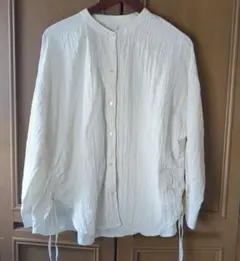 シャーリングブラウス　しまむら、ユニクロ、無印良品、コカ、GU、シャンブル