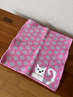 ケイトスペード　白ネコ　タオルハンカチ　ピンク