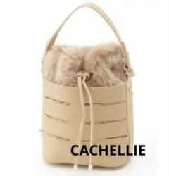 F≪新品≫カシェリエ フェイクファー インナーポーチ付ショルダーバッグ秋冬