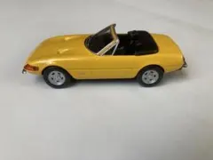 KYOSYO製 1/64 Ferrari 365 GTS4 イエロー