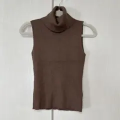 MURUA ノースリーブ　ニット　背中開きニット　ブラウンのサムネイル