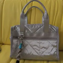 シルバーショルダーバック