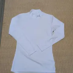 PUMA ホワイト タートルネックシャツ