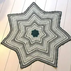 値下げ‼️ ハンドメイド 星型 ブランケット　コットン　冷房対策　ひざ掛けのサムネイル