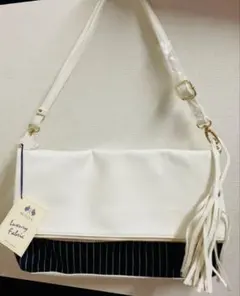 Item thumbnail for item 243f35df-4de8-4419-977f-646534c55440