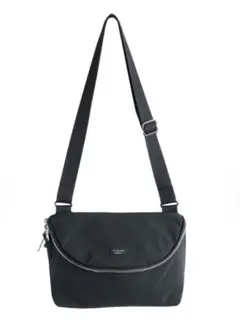 Item thumbnail for item 1fca71e4-92b6-45c9-8a9c-9925df858650