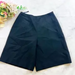 美品✨FOXEY ハーフパンツ ウール 毛 ポリウレタン ステッチ ズボン