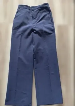 GU 紫ワイドパンツ Mサイズ