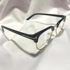 Item thumbnail for item 17600790-69b2-4532-af8e-2be9b61d6826