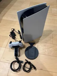 【2TB SSD搭載・充電スタンド付き美品】プレイステーション５本体（PS5）