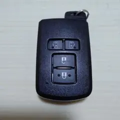 TOYOTA ヴォクシー　純正　スマートキーのサムネイル
