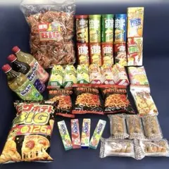 ま*た様 お菓子まとめ売り 35点セット！5000円相当アミューズメントのサムネイル