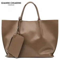 極美品✨ GIANNI CHIARINI レザートートバッグ 大容量 A4可のサムネイル