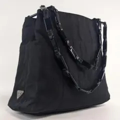 美品　プラダ　チェーンショルダー　トートバッグ　肩掛け　三角ロゴ　キルティング