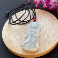 翡翠　天然石　翡翠ネックレス　翡翠ペンダント ネックレス　ペンダント