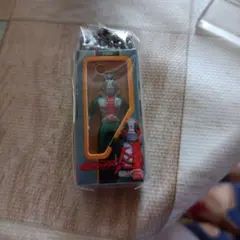 仮面ライダー ソフビパッケージチャーム＆チョコスナック　V3