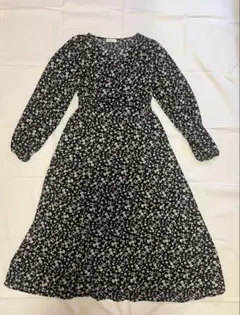 即購入⭕️earth music&ecology 花柄 ワンピース