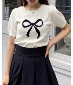 【期間限定価格】INGNI ホワイト リボン刺繍 リボンジャガード半袖ニット