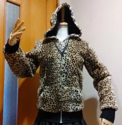 Item thumbnail for item c3fbfdf4-f5ad-43f4-8ca4-6c2eb2ef1fce