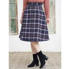 【新品未使用】earth music&ecologyビックチェックフレアスカート