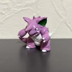 モンコレ　ニドキング　ポケモン　フィギュア　TOMY