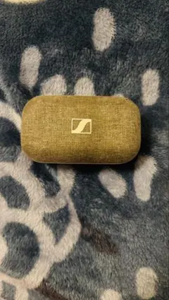 Item thumbnail for item 700e36f0-b292-42d6-9aac-da06ef382b8b