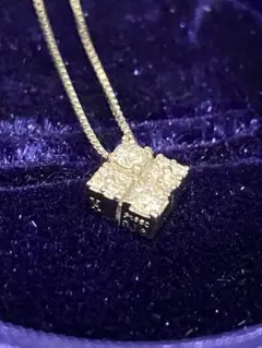 ヴァンドーム青山 プラチナ ダイヤ　ネックレス 0.16ct スクエア