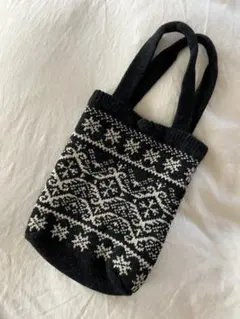 無印良品　雪の結晶柄　ニットバッグのサムネイル