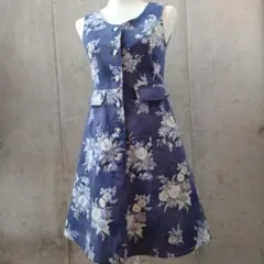 【シュープリームララ】ネイビー花柄ノースリーブワンピース