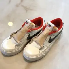 NIKE スニーカー ホワイト×オレンジ×グリーン