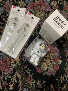 未使用 Wonder museum MVキーホルダー 3人セット - メルカリ
