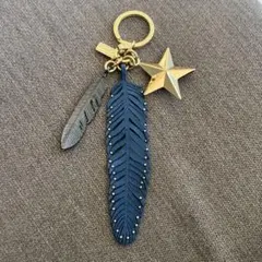 COACH 羽根と星のモチーフ キーホルダー .バックチャーム