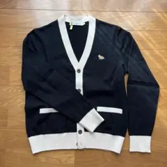 メゾンキツネ　ブラックとホワイトのVネックカーディガン