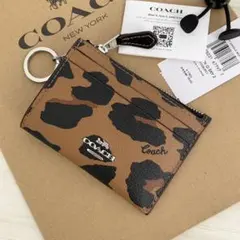 ★新品 COACH コーチ コインケース アニマル ヒョウ柄