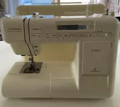 JANOMEコンピュータミシンS7601 ☆安心の保証付き☆ ジャノメ S7601 コンピューターミシン