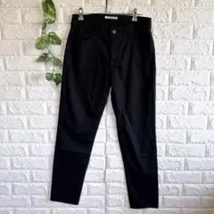15578 ナチュラルビューティーベーシック ストレッチ テーパードパンツ 黒M