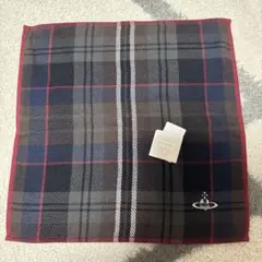 新品 Vivienne Westwood ハンカチ チェック柄のサムネイル