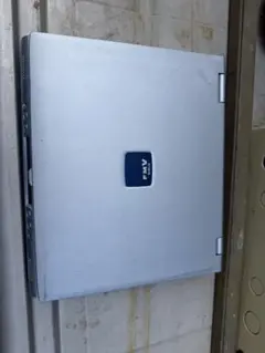 FMV Lifebook ノートPC シルバー/イエロー