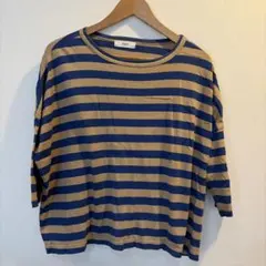 ★NARU 青とベージュのストライプ 七分袖Tシャツ