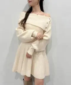 ナイスクラップ　NICE CLAUP オフショルニットプリーツワンピース