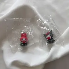 ガチャガチャ サンリオ チャーム マイメロ　クロミ